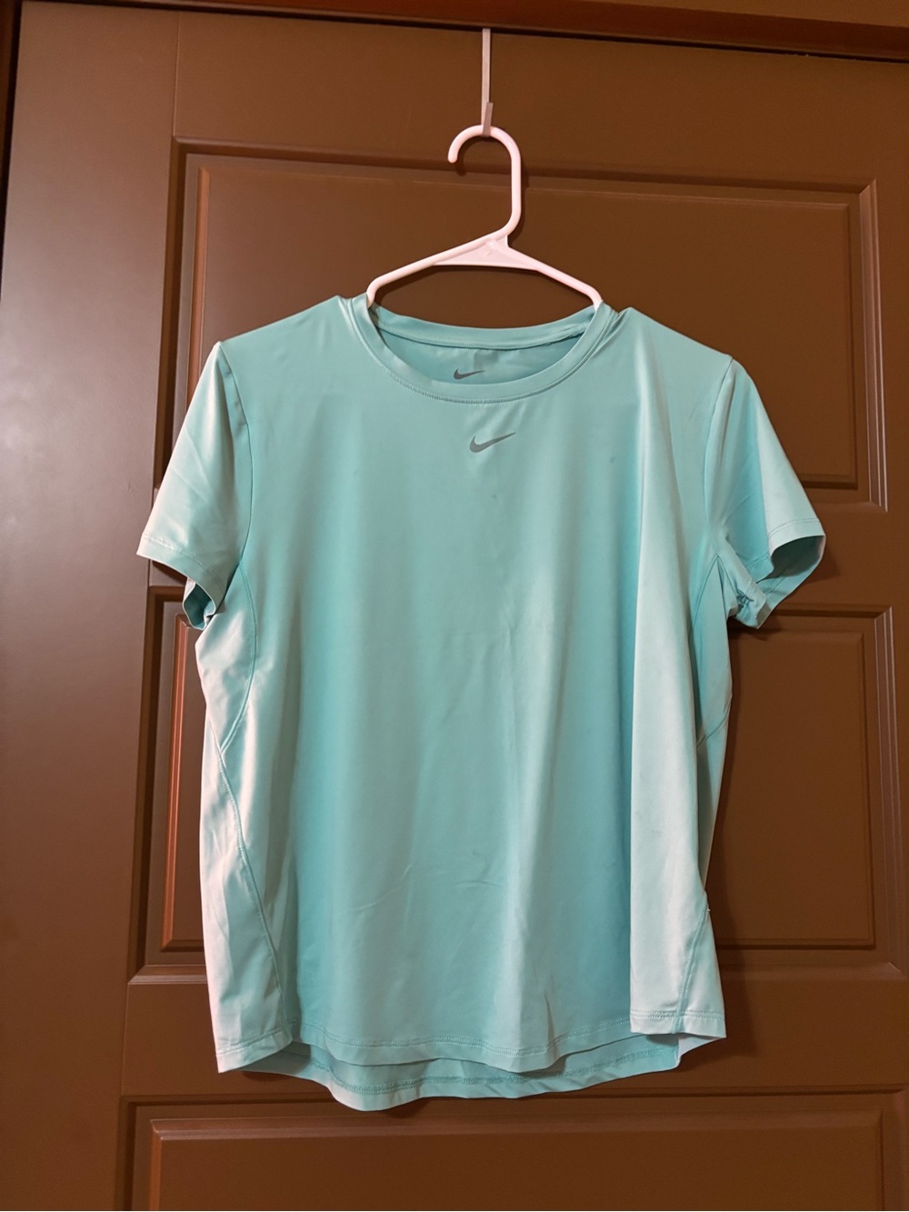 Nike Women’s Short Sleeve Tee — Mint Green